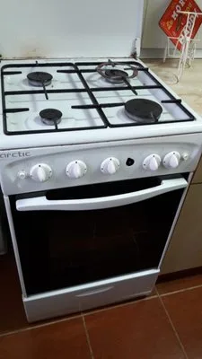 Reparatii aragaze Bucuresti