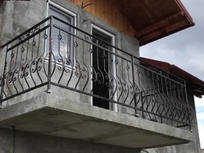 Porti - garduri - balusrade - copertine - Bucuresti