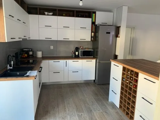 Producator de mobilier la comanda Bucuresti