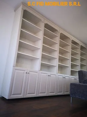 Mobilier la comanda