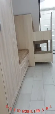 Mobilier la comanda