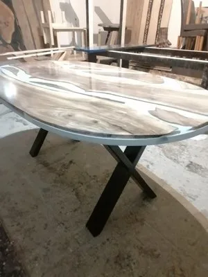 Mobilier din lemn masiv si rasina Ilfov