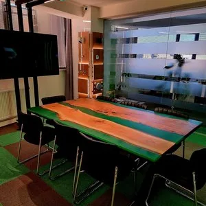 Mobilier din lemn masiv si rasina Ilfov