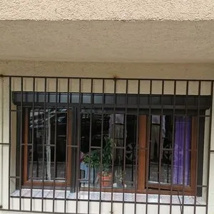 Rulouri aluminiu cu plasa de insecte