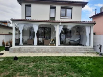 Rulouri terase transparente