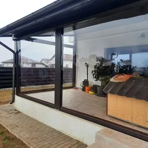 Rulouri terase transparente