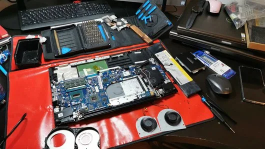 Reparatii laptopuri Bucuresti