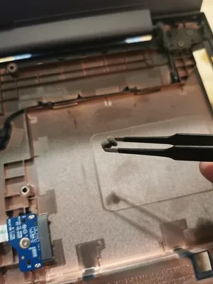 Reparatii laptopuri Bucuresti