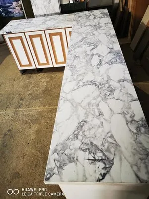 Mobilier la comanda