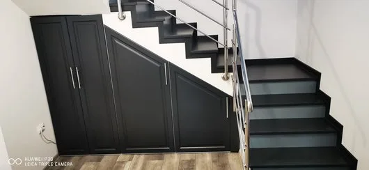 Mobilier la comanda