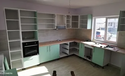 Mobilier la comanda