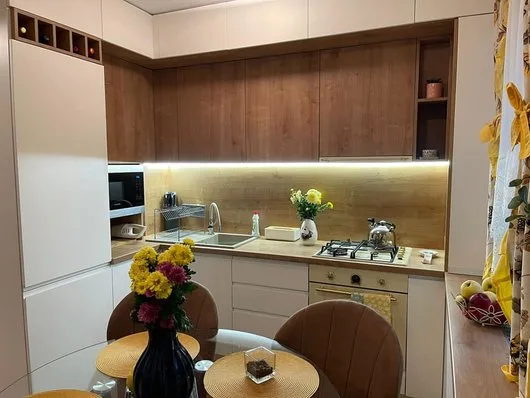 Mobilier la comanda