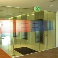 Usi de garaj - usi industriale - bariere - automatizari de porti - Bucuresti