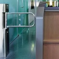 Usi de garaj - usi industriale - bariere - automatizari de porti - Bucuresti