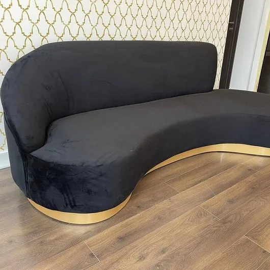 Mobilier tapitat personalizat