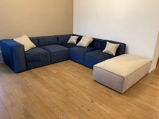 Mobilier tapitat personalizat