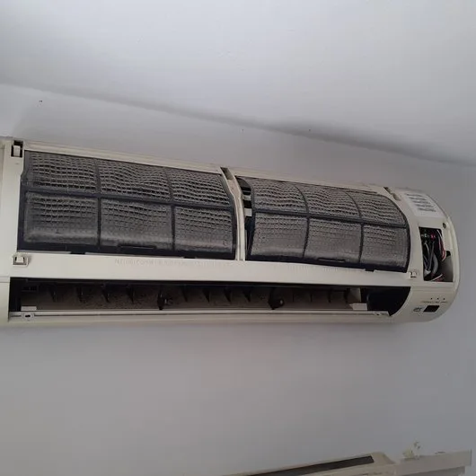 Reparatii - igienizare - incarcare cu freon aparate aer conditionat - Bucuresti