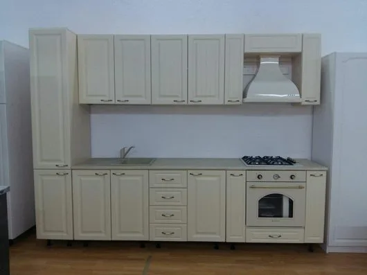 Mobilier la comanda