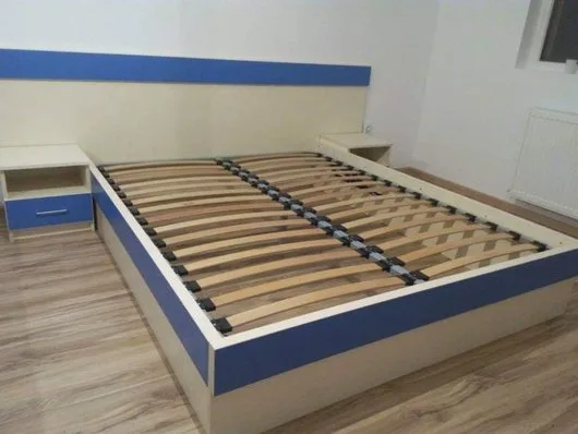 Mobilier la comanda