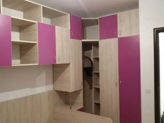 Mobilier la comanda
