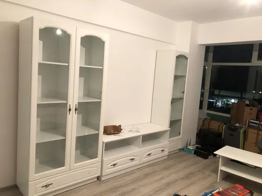 Mobilier la comanda