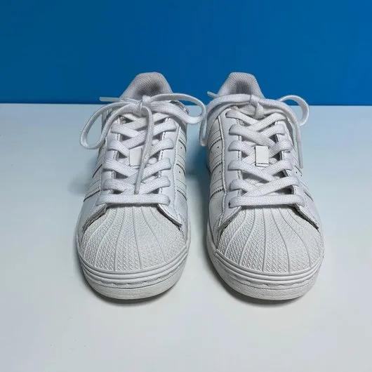 Curatatorie - vopsitorie si cizmarie incaltaminte Bucuresti