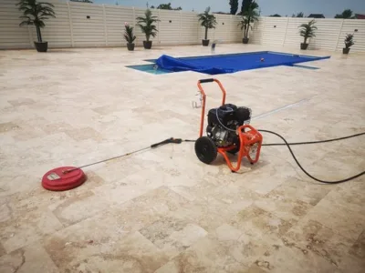 Fatade - acoperisuri - piscine