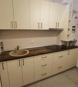 Mobila la comanda