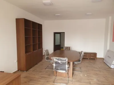 Mobilier la comanda