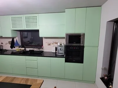 Mobilier la comanda