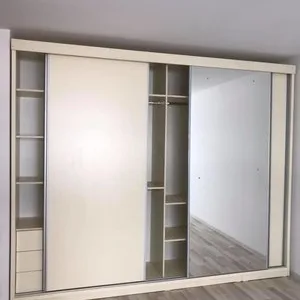 Mobilier la comanda