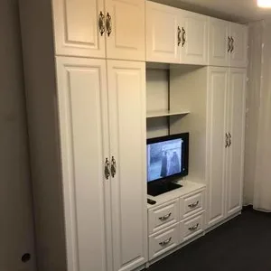 Mobilier la comanda
