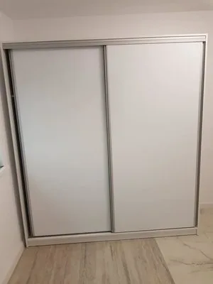 Mobilier la comanda