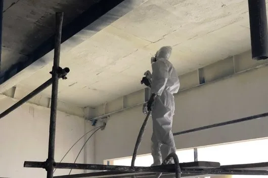 Izolatie spuma poliuretanica