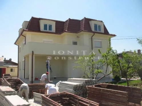 Bucuresti - Constructii - amenajari interioare si exterioare