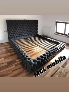 Mobila la comanda