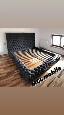 Mobila la comanda
