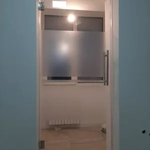 Usi glisante si batante