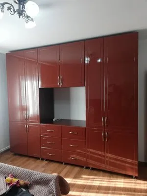 Mobila la comanda