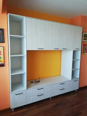 Mobila la comanda