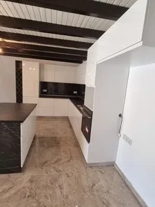 Mobila la comanda