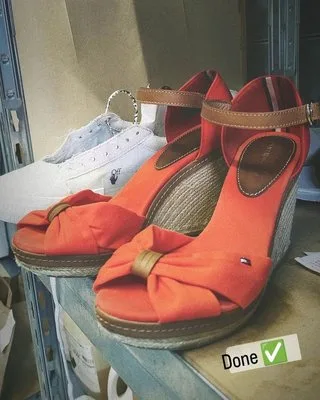 Atelier curatare si vopsire incaltaminte & accesorii Bucuresti