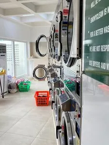 Servicii de spalatorie si curatatorie Bragadiru