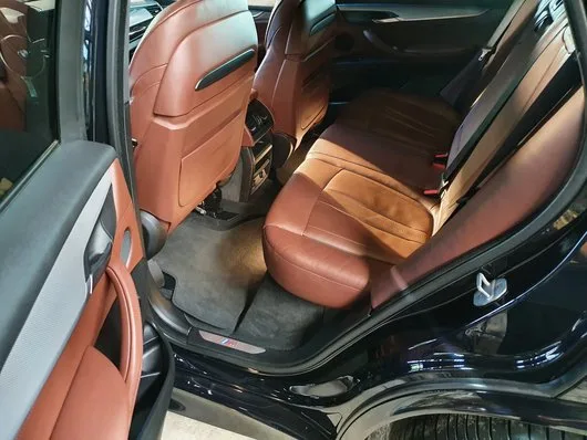 Serviciu de cosmetica auto Bucuresti