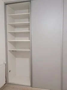 Mobila la comanda