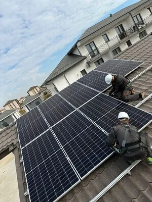 Sisteme fotovoltaice la cheie