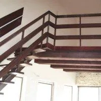 Producator de ferestre - usi - scari si obloane din lemn masiv stratificat - Cluj