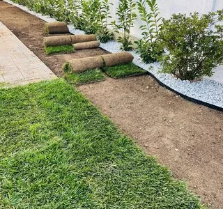 El Jardin de Daniel Servicii complete de amenajare peisagistica