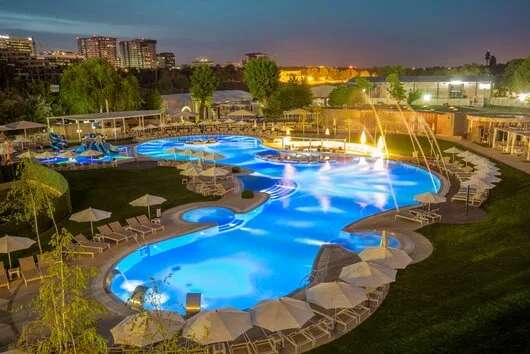 Proiectare - constructie si intretinere piscine