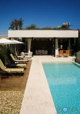 Proiectare - constructie si intretinere piscine
